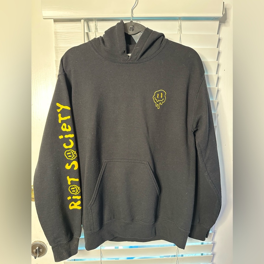 Riot Society Black and Yellow Sweatshirt Hoodie